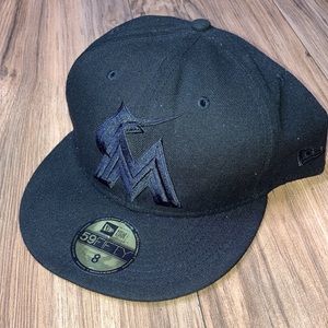 All Blackout Miami Marlins Fitted Hat MLB baseball cap 59fifty New Era Florida 8